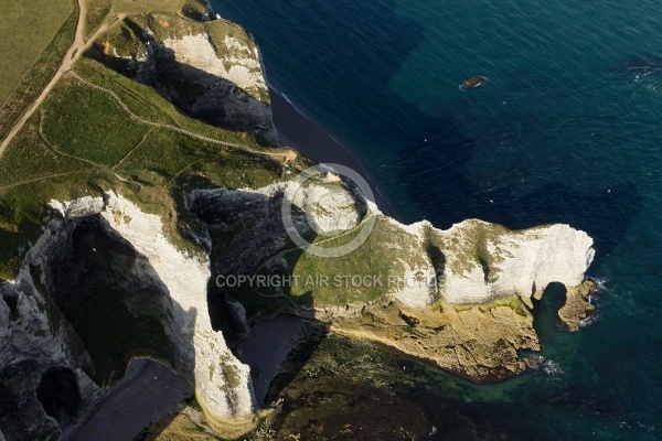 Vue aérienne d Etretat  Seine maritime 76