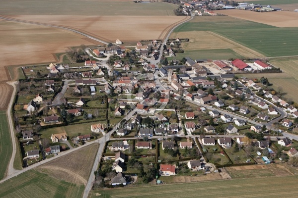 vue aérienne de Boinville-le-Gaillard 78660