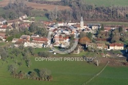 Vue aérienne de Chaussy, 95710 Val-d oise en Ile de France