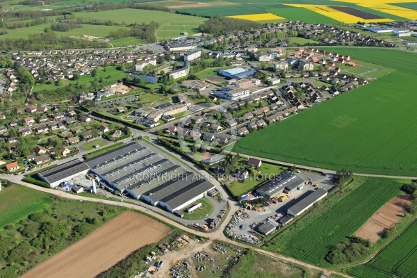 Vue aérienne de Nogent-Le-Roi, 28210 Eure-et-Loire Vue aérienne de Nogent-Le-Roi, 28210 Eure-et-Loire