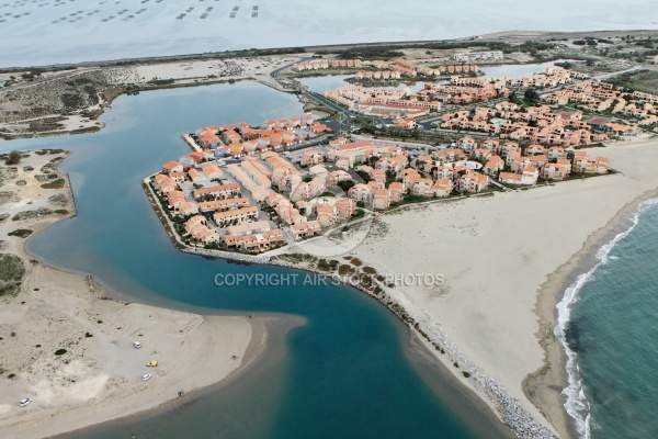 Vue aérienne de Port Leucate 11370