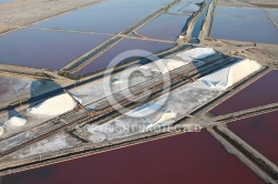 vue aérienne des marais Salants d Aigues-Morte 30220 vue aérienne des marais Salants d Aigues-Morte 30220