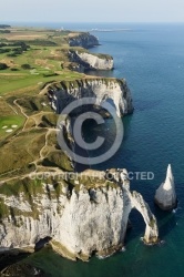 Vue aérienne falaise d Aval d Etretat  Seine maritime