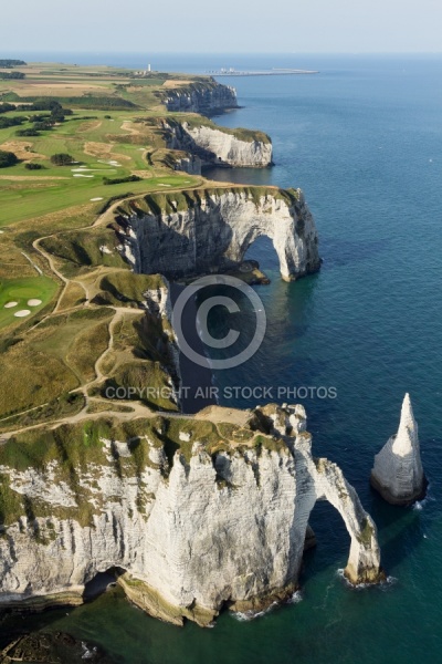 Vue aérienne falaise d Aval d Etretat  Seine maritime