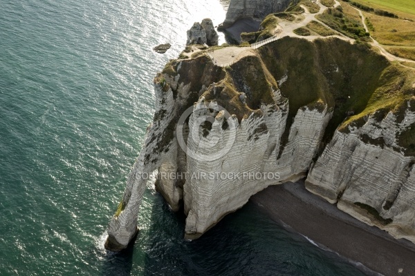 Vue aérienne falaise d Aval d Etretat  Seine maritime