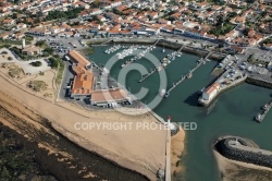 vue aérienne port de la Cotinière île d Oléron