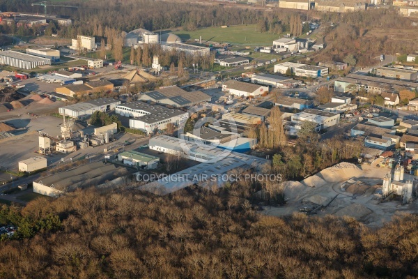 ZA d Etampes et Brières-les-Scellés vue du ciel