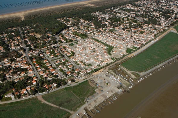 Zone sinistrée de la Faute-sur-Mer Arçais  , 2 mois aprés la t