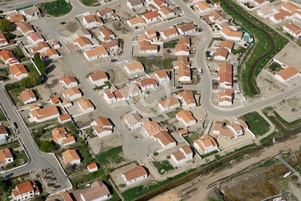 Zone sinistrée de la Faute-sur-Mer Arçais  , 2 mois aprés la t