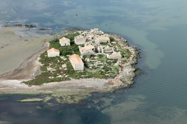 île de la Nadière, Port-la-Nouvelle